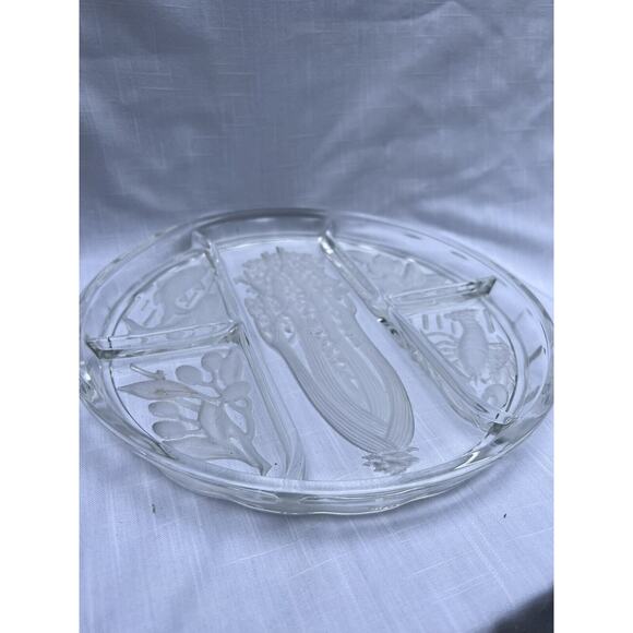 Vintage 10 Inch 5 Section Vegetable Tray Etched Fish Lobster Celery Vegetables - Picture 5 of 8